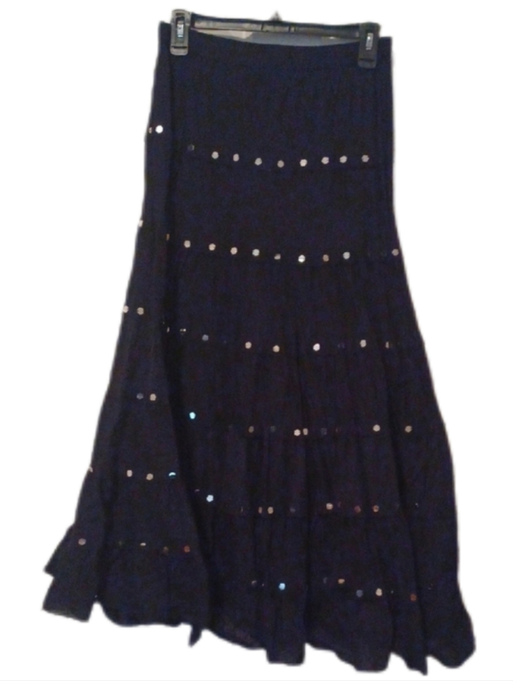 << Rosy Gee Black Sequin Tiered Maxi Skirt